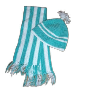 Handmade Women's Green and White Hat